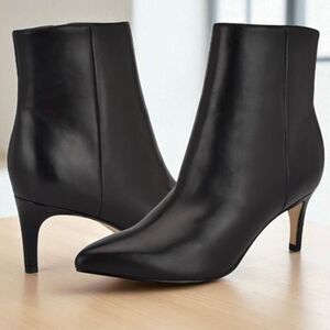 NWT Gorgeous Nine West 9.5 Sheeba Pointed Toe Stiletto Heel Ankle Booties Boots